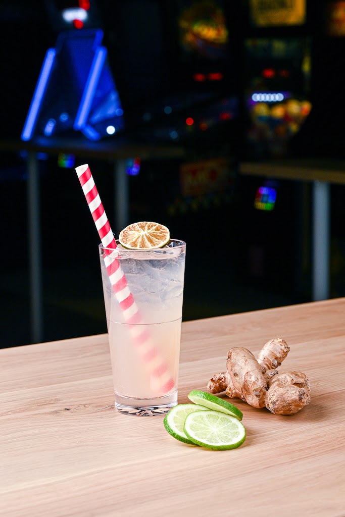 Boardwalk Bar & Arcade - Foto 1