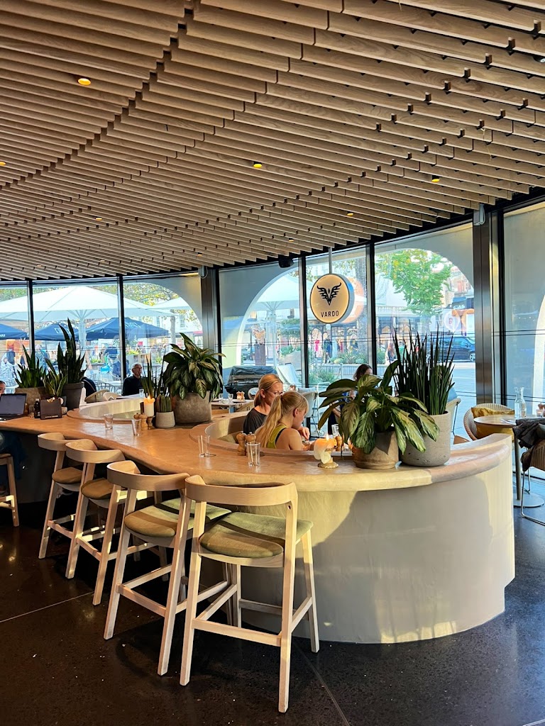 Vardo Chelsea Restaurant - Foto 14