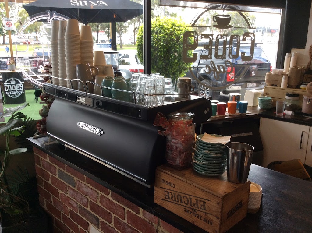 Code 9 Cafe - Foto 1