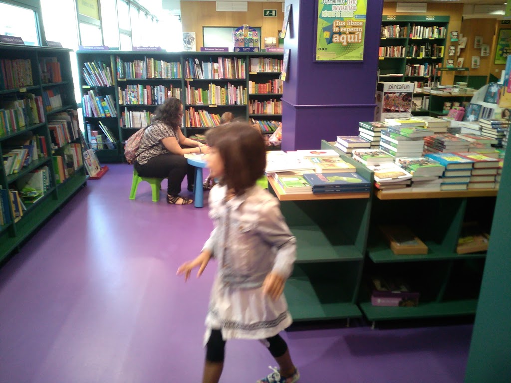 Casa del Libro 15