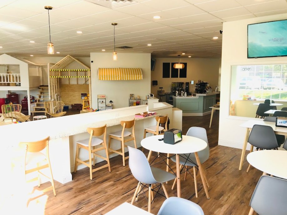 Mezanmi Play Cafe - Foto 6