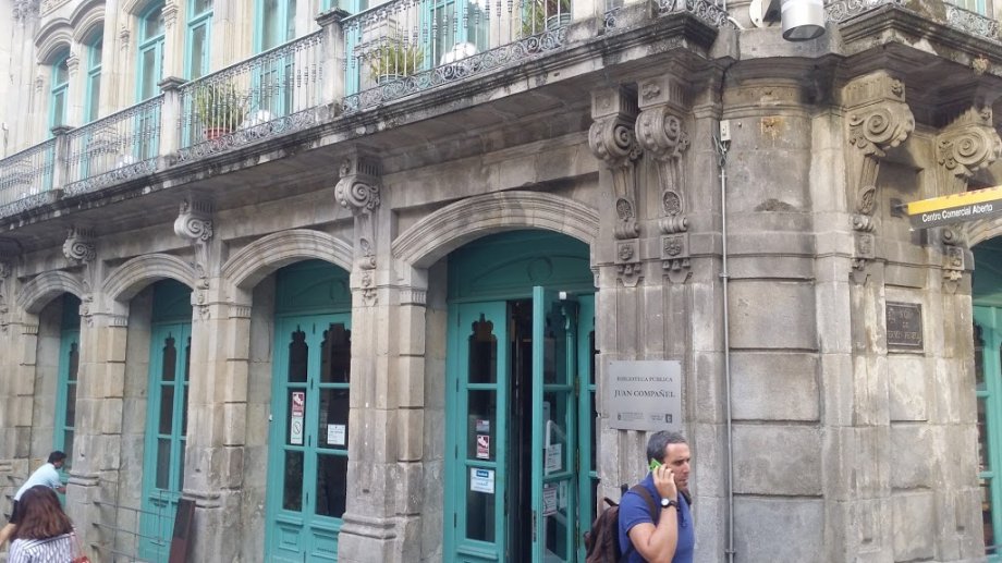 Biblioteca Pública de Vigo Juan Compañel - Foto 3