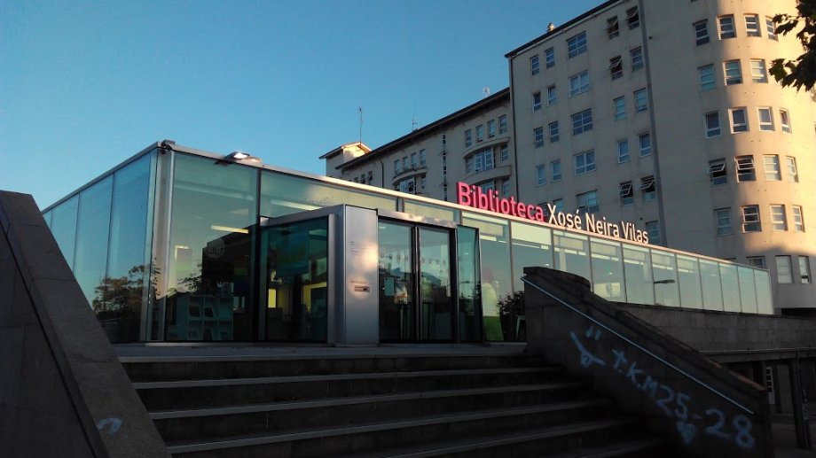 Biblioteca Pública Municipal Xosé Neira Vilas de Vigo - Foto 3