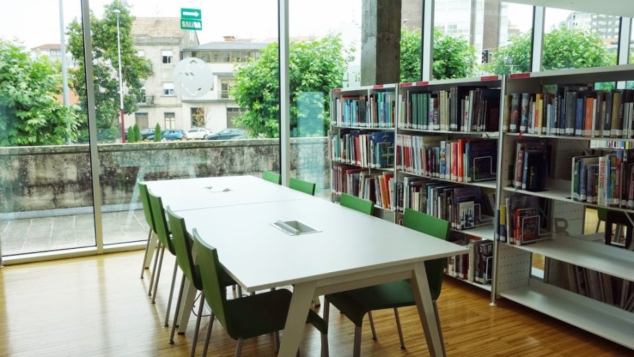 Biblioteca Pública Municipal Xosé Neira Vilas de Vigo - Foto 5