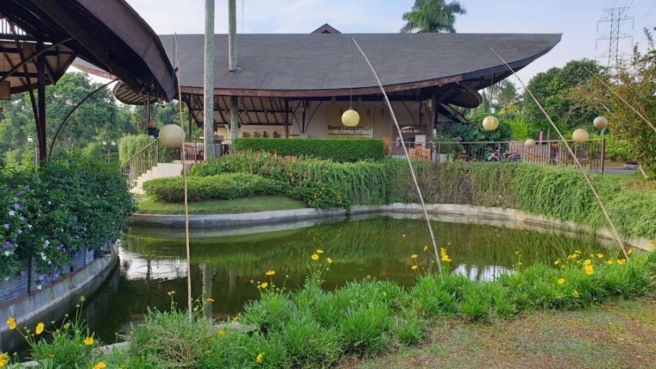 Talaga Sampireun - Bogor - Foto 7