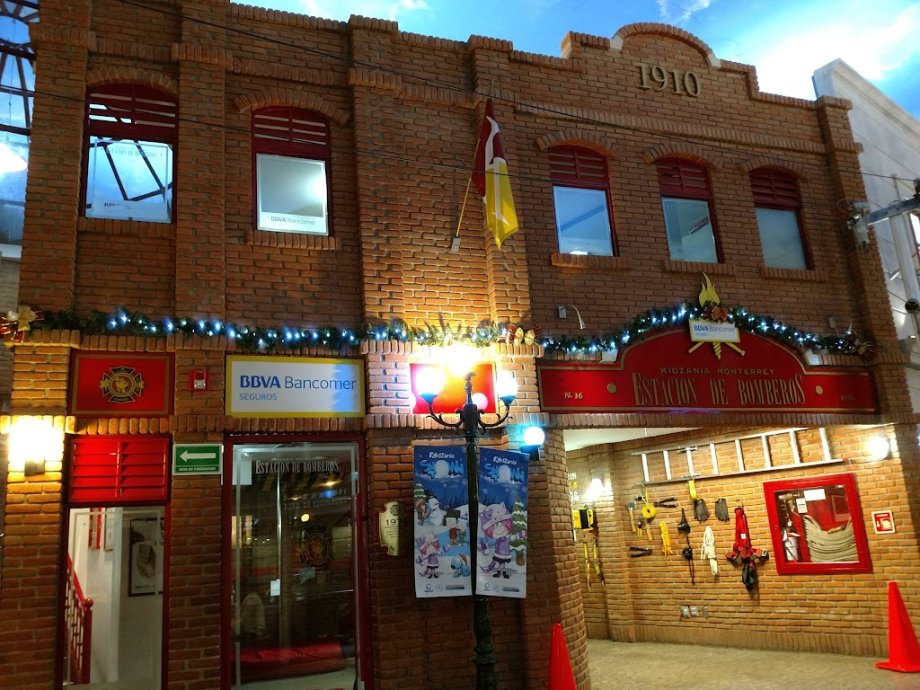 KidZania Monterrey - Foto 8