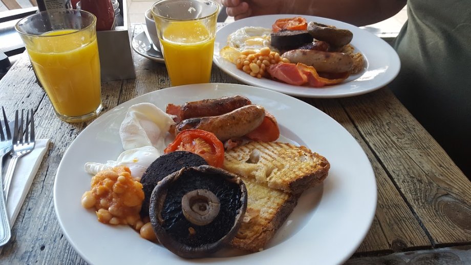 The Fallow Deer Cafe - Foto 2