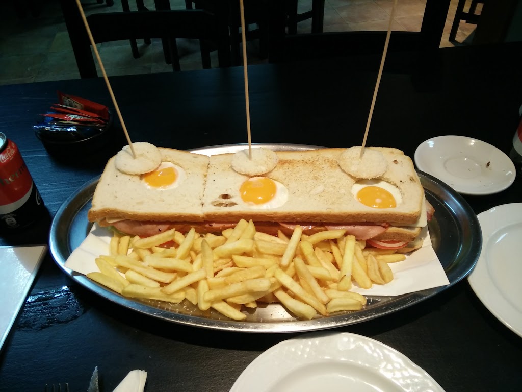 Cervecería Bocatería A Triada 5