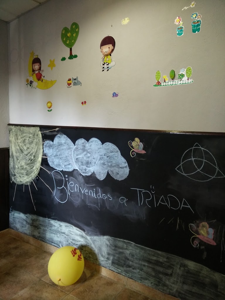 Cervecería Bocatería A Triada 8