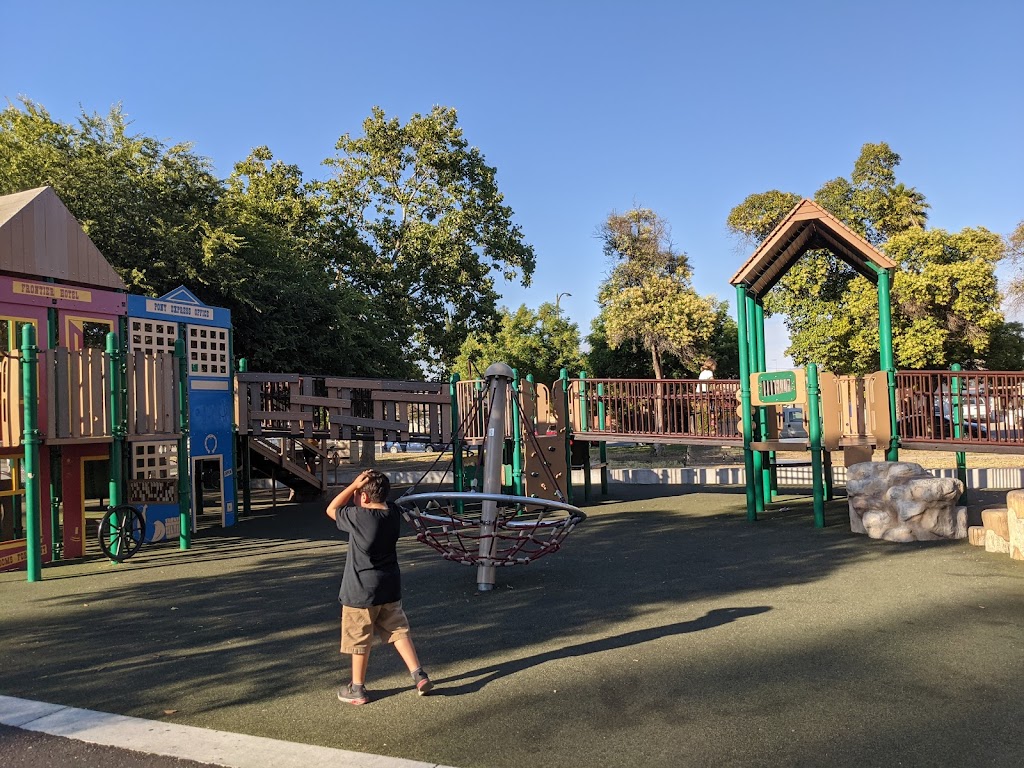 Paul Moore Park - Foto 1