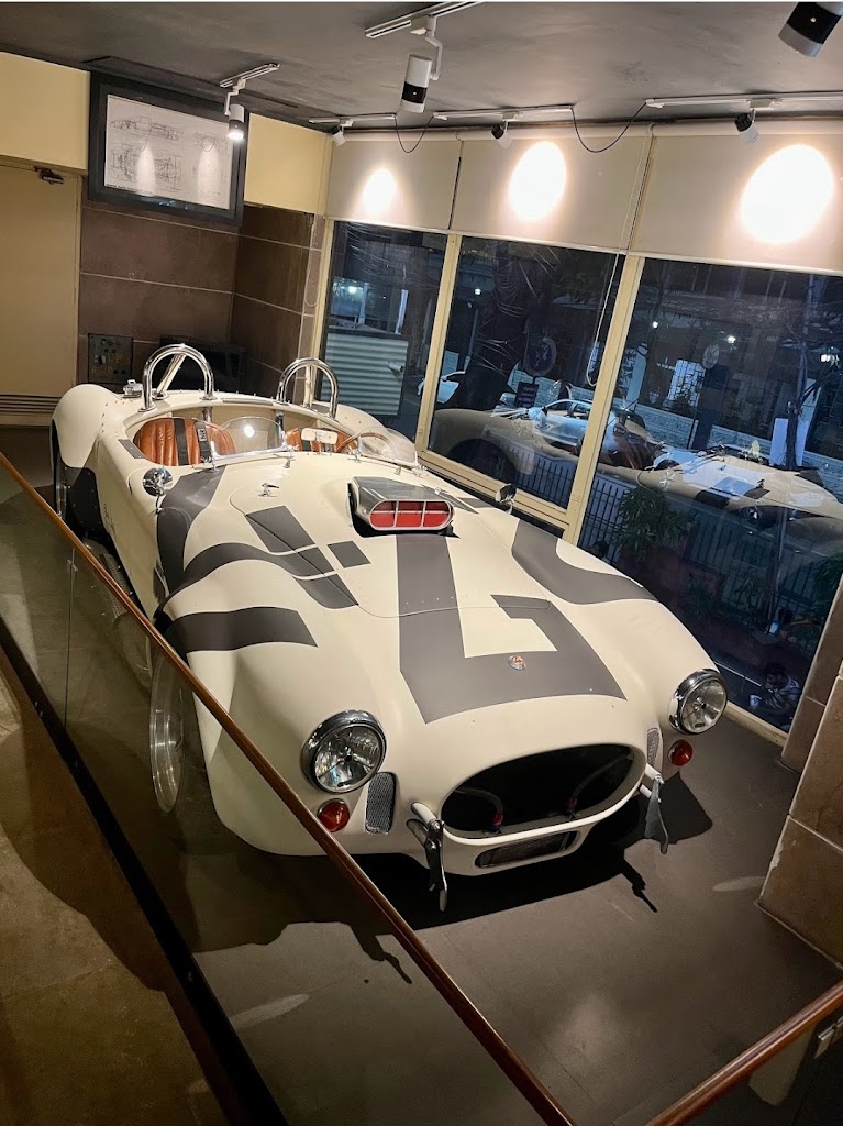 Caffeine 'n' Carburetors - Foto 1