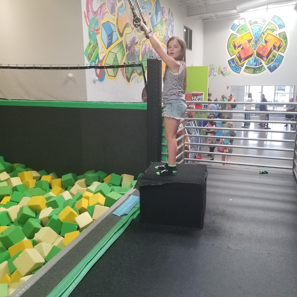 Just Jump Trampoline Park - Foto 1