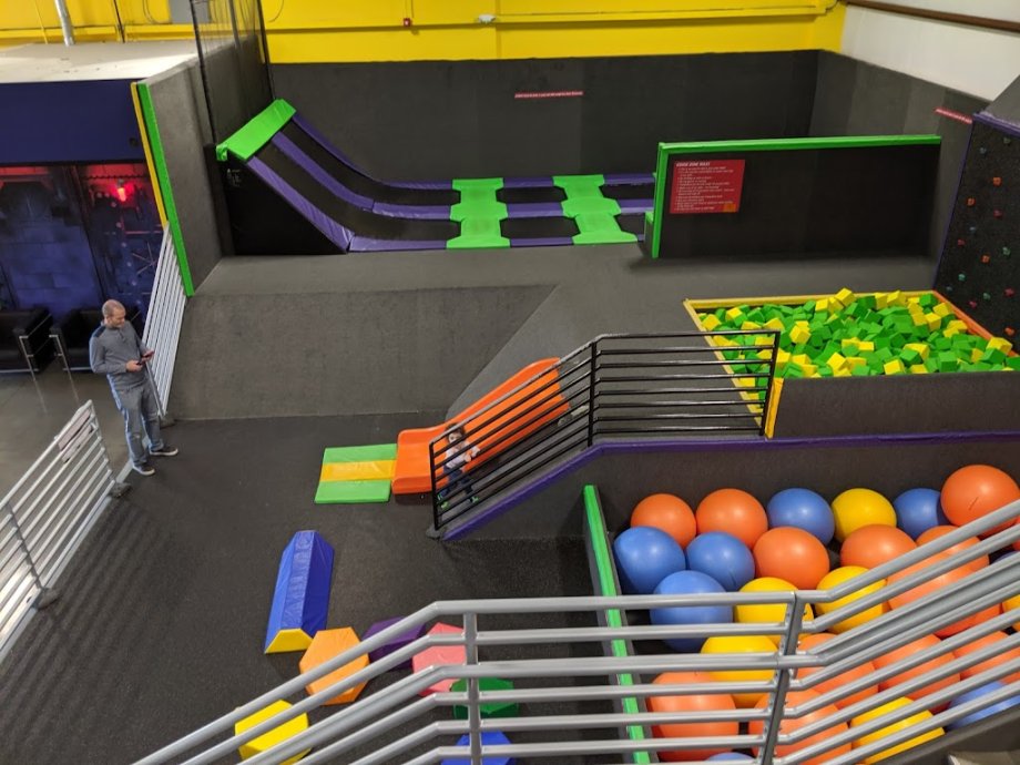 Just Jump Trampoline Park - Foto 3