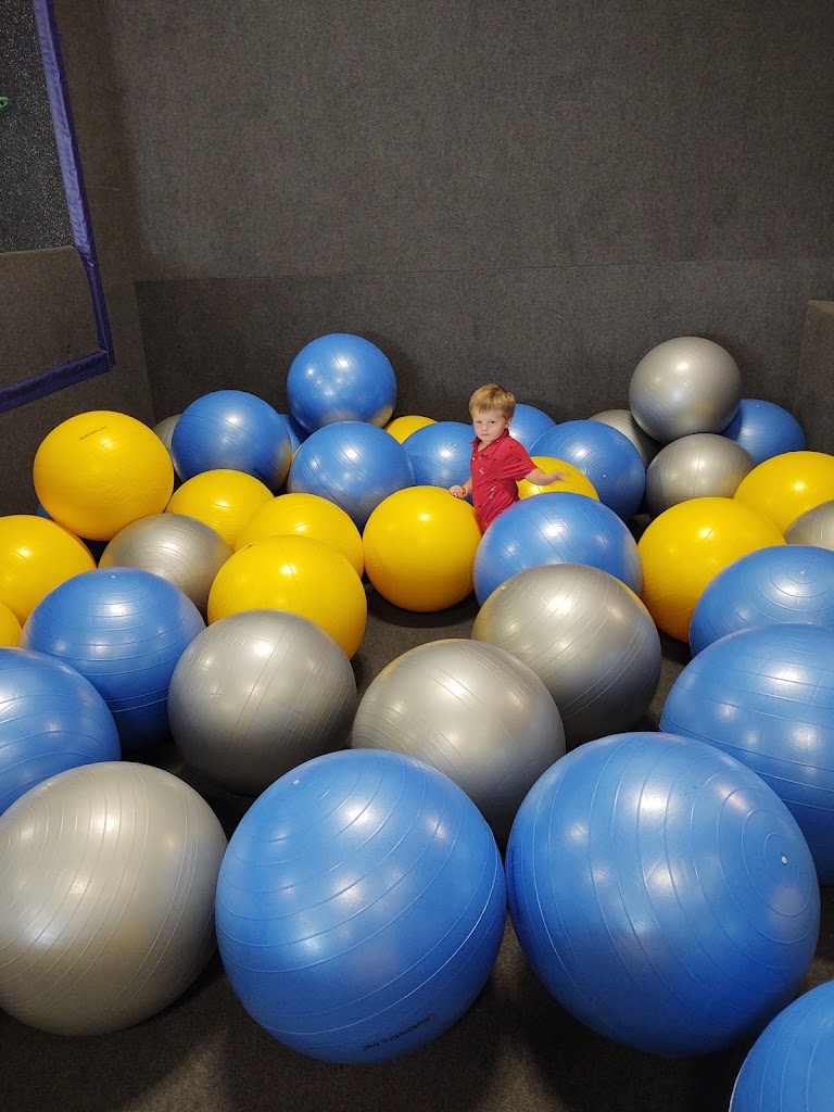 Just Jump Trampoline Park - Foto 8