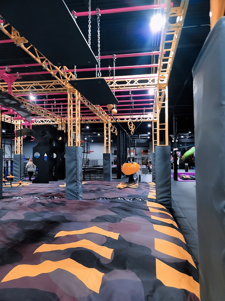 Just Jump Trampoline Park - Foto 1