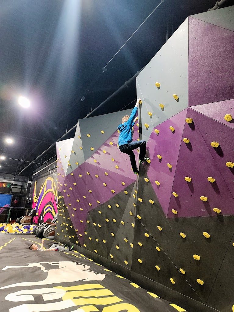 Just Jump Trampoline Park - Foto 3