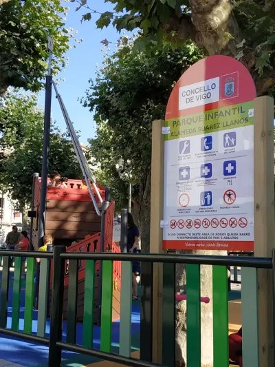 Parque infantil Alameda Suarez Llanos 2