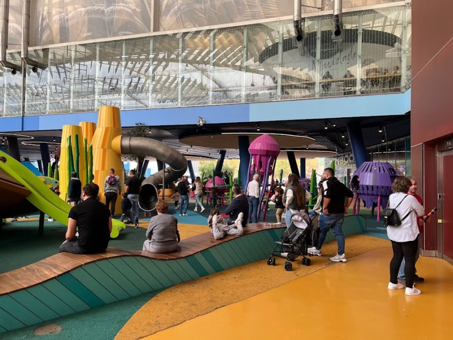 UBBO Outdoor Playground - Foto 3