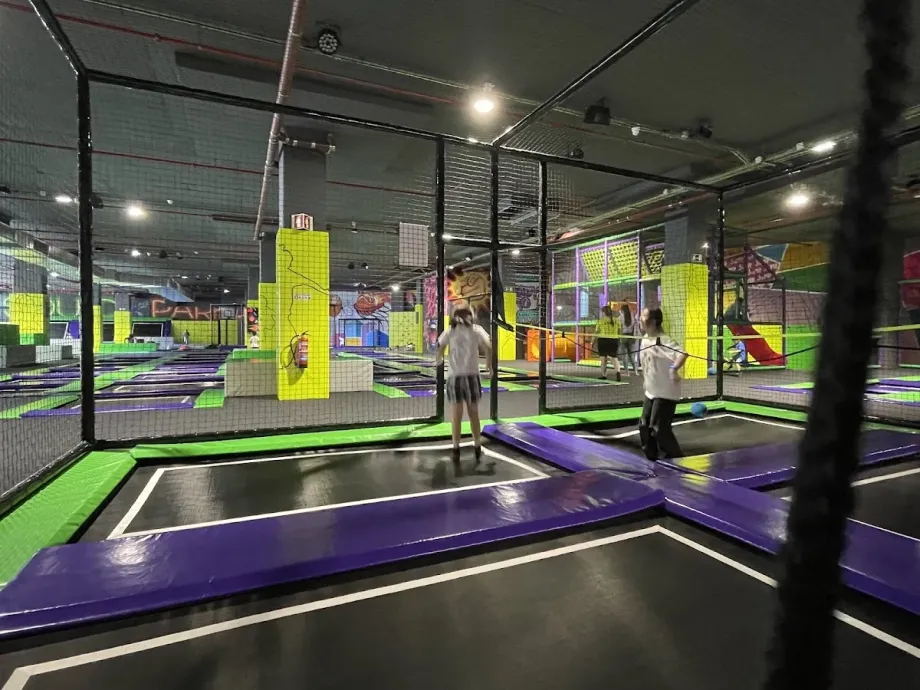 Sould Park Jump Lisboa - Trampoline Park e Arcade - Foto 11