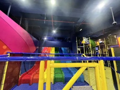 FUNDERDOME