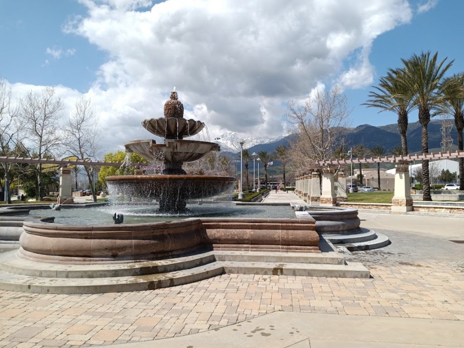 Fontana Park Aquatic Center - Foto 10