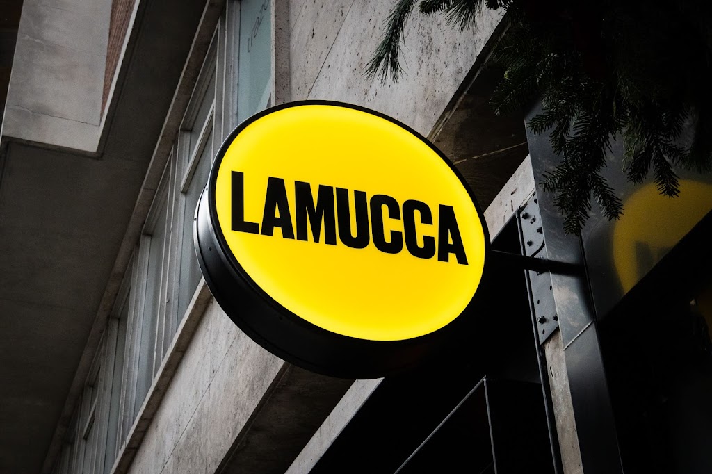 Lamucca de Plaza de España 1