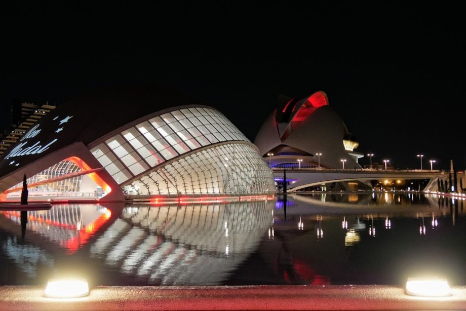 Hemisfèric - Foto 2