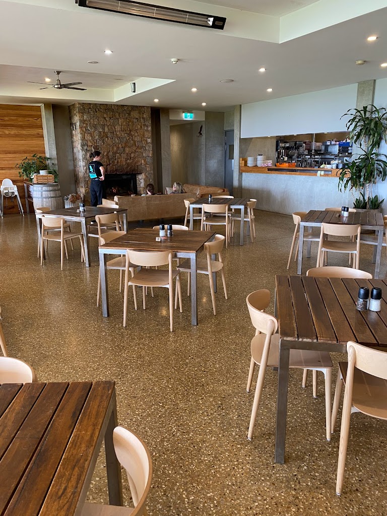 Eagle Bay Brewing Co - Foto 6