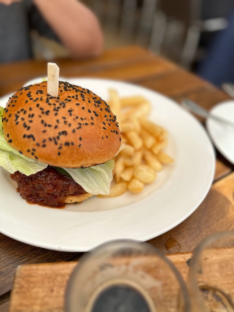 Eagle Bay Brewing Co - Foto 8