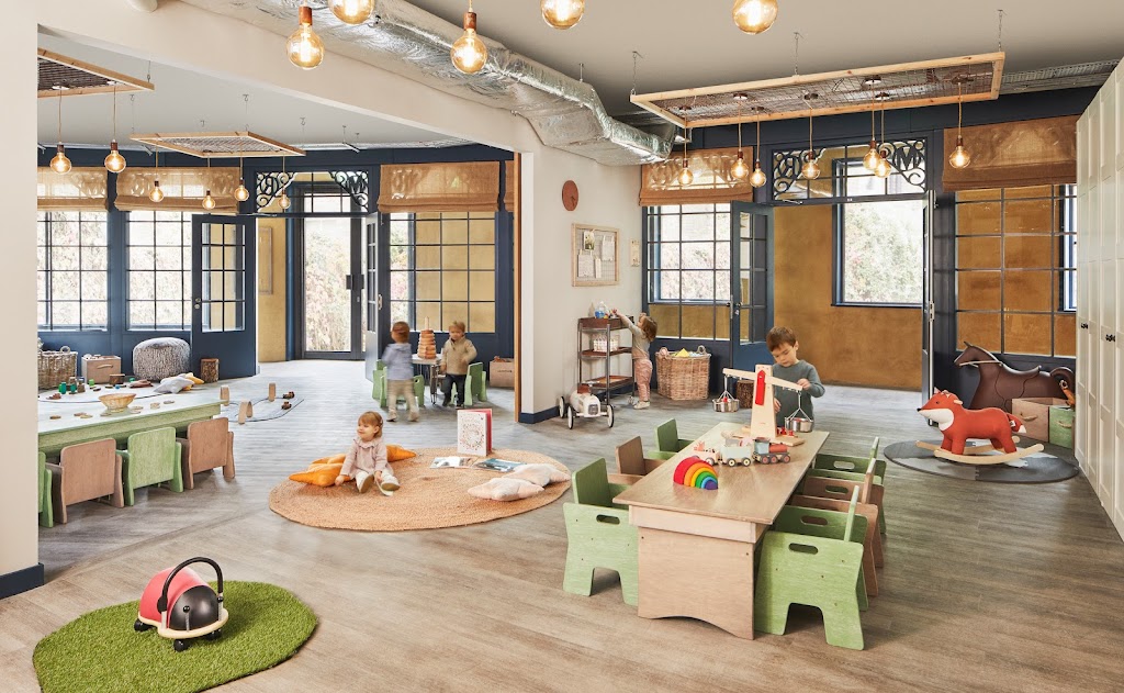 Maggie & Rose Islington Family Members Club 5