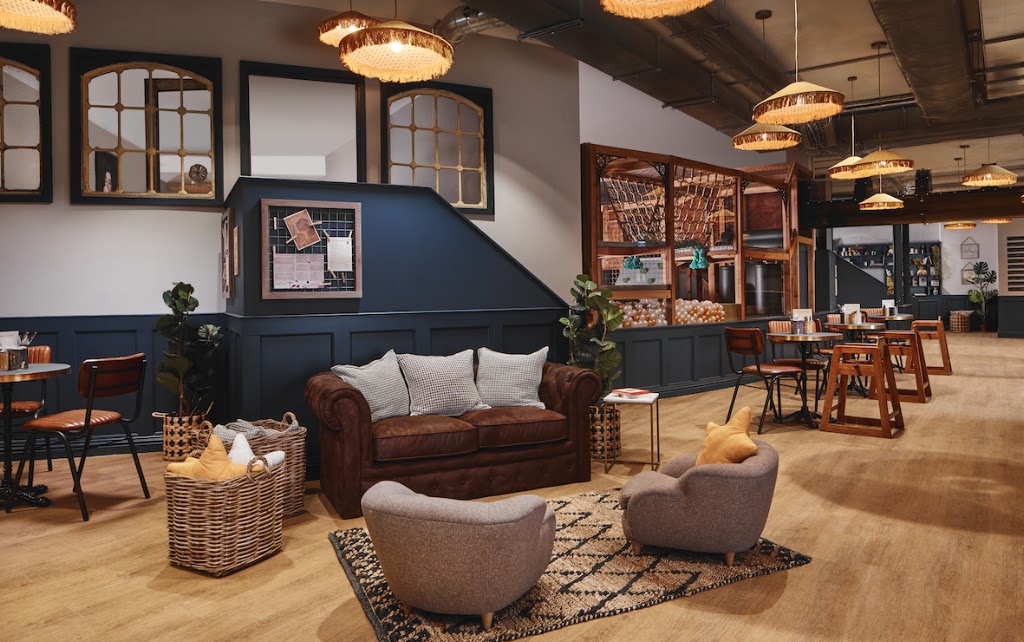 Maggie & Rose Islington Family Members Club 7