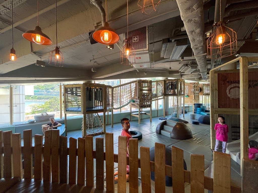 Maggie & Rose Repulse Bay 5