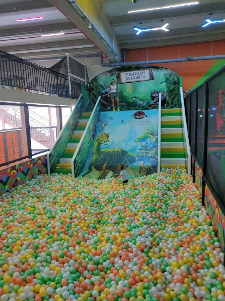 Diver Jump Trampoline Park 2