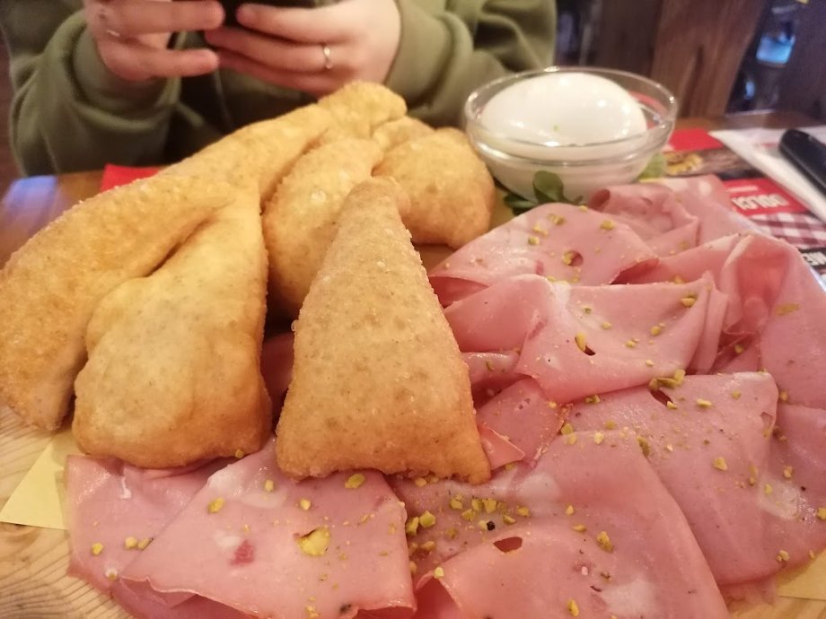 Pollicino - Ristorante con Area Bimbi a Bresso - Foto 3