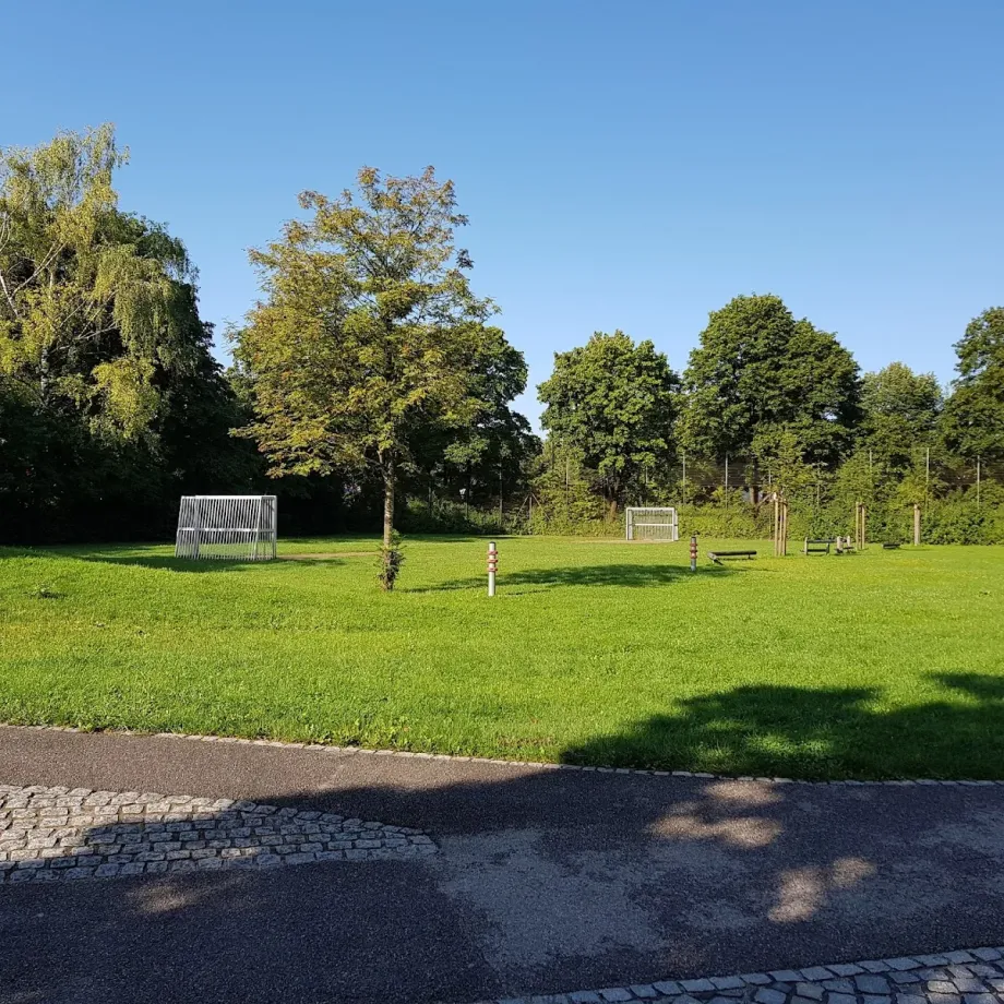 Spielplatz Mittersendling - Foto 3