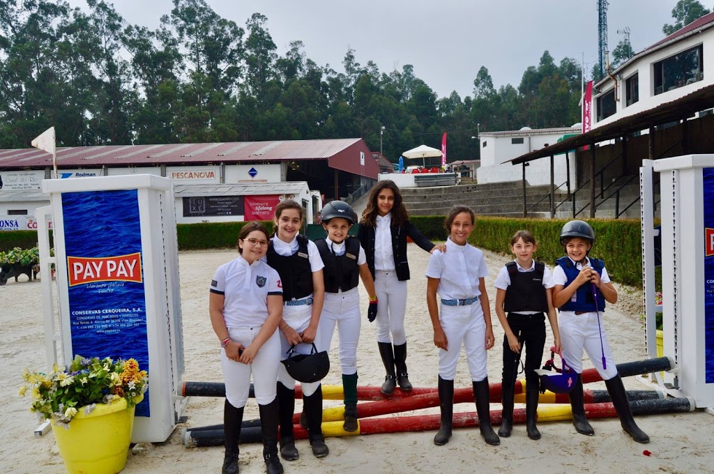 Escuela Equitación San Cosme - Foto 1