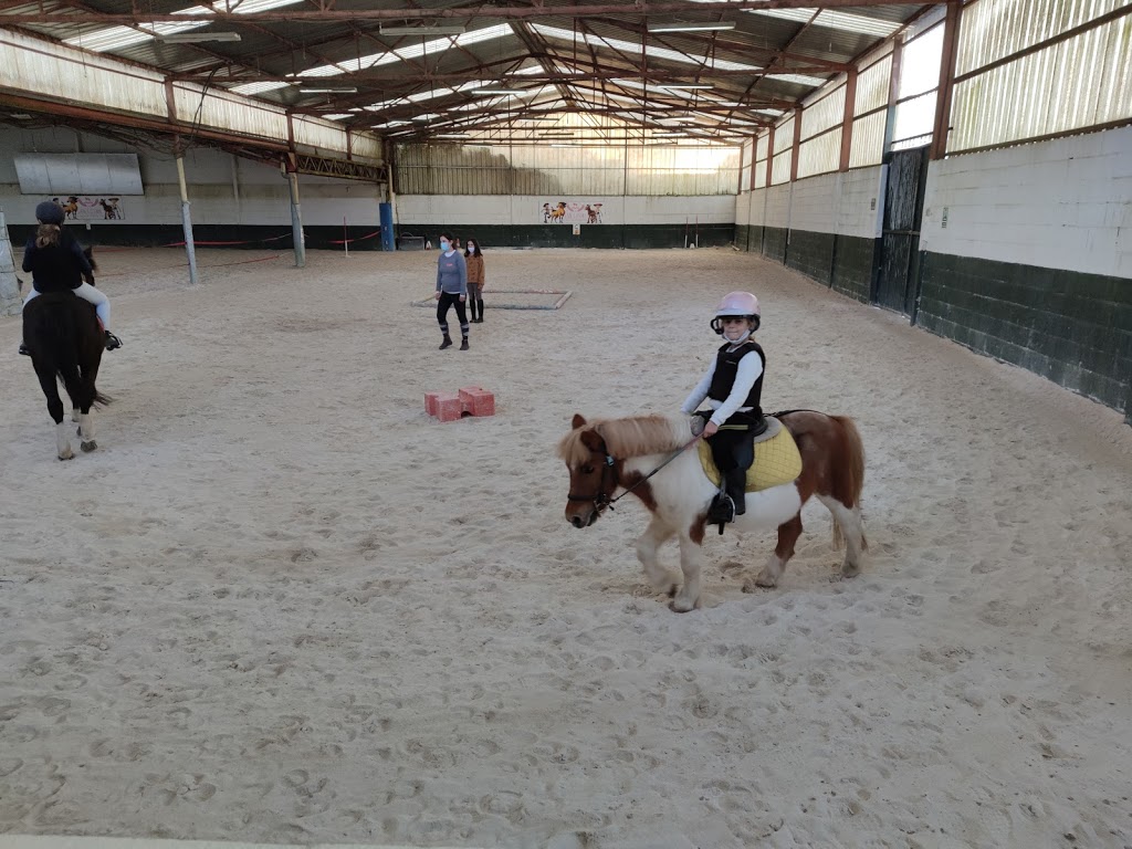 Escuela Equitación San Cosme - Foto 1