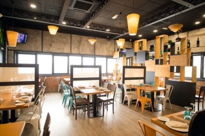 La Almazara Restaurante/ Rompecubas