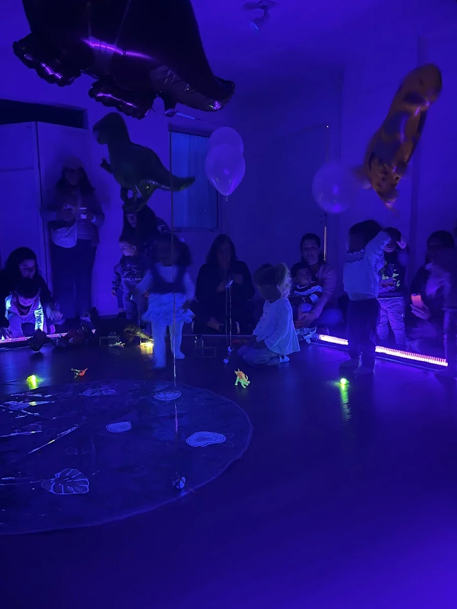 LuPaLaLand, juegos y cafe - Foto 8