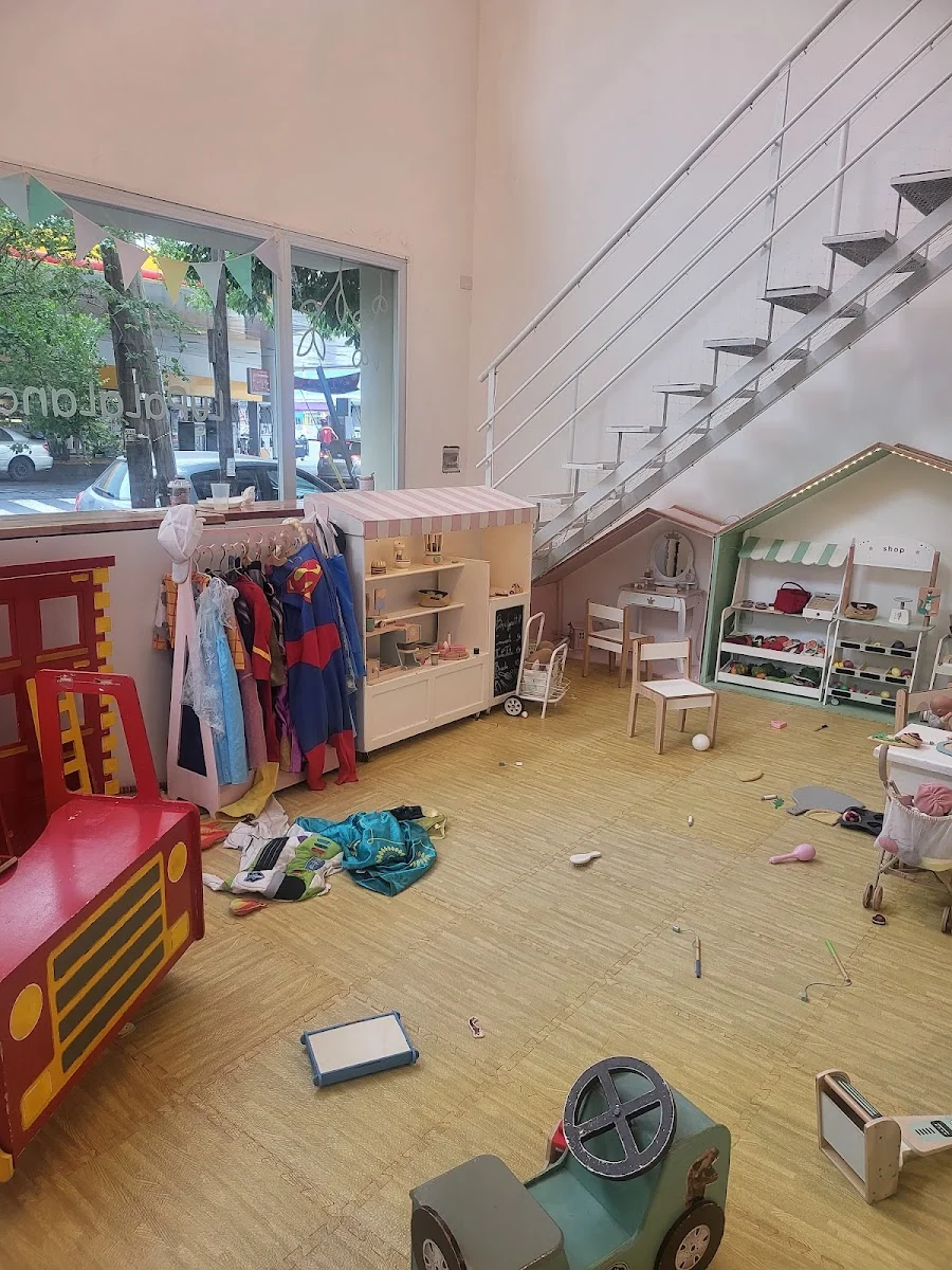 LuPaLaLand, juegos y cafe - Foto 9