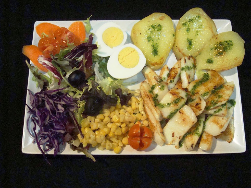 Restaurant Marisquería Freiduría la Maquinista - Foto 1