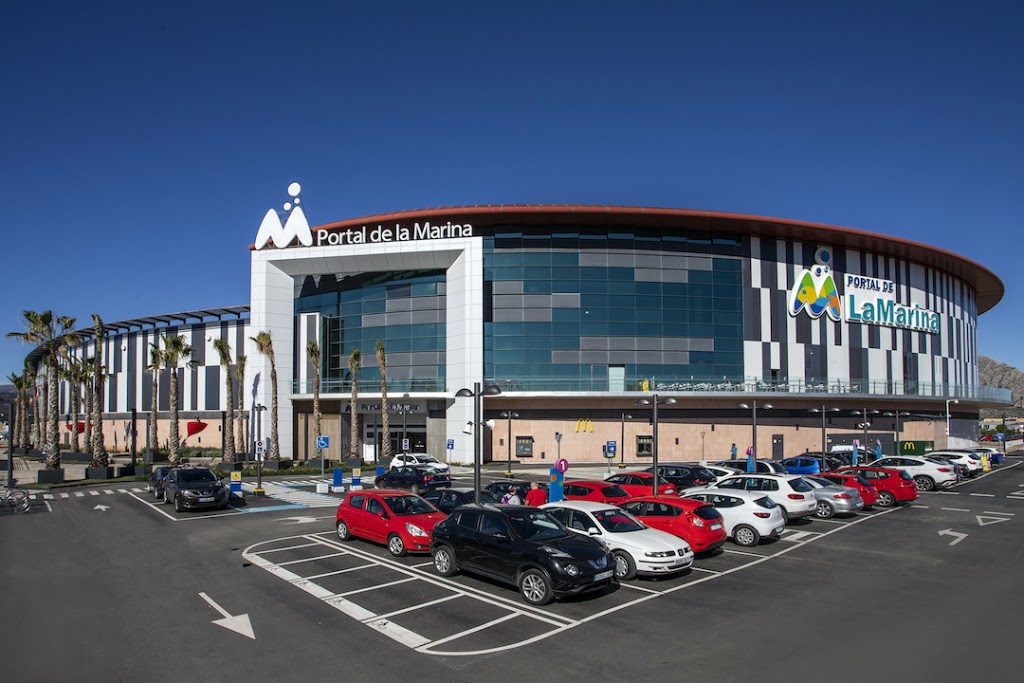 Centro Comercial Portal de la Marina 1