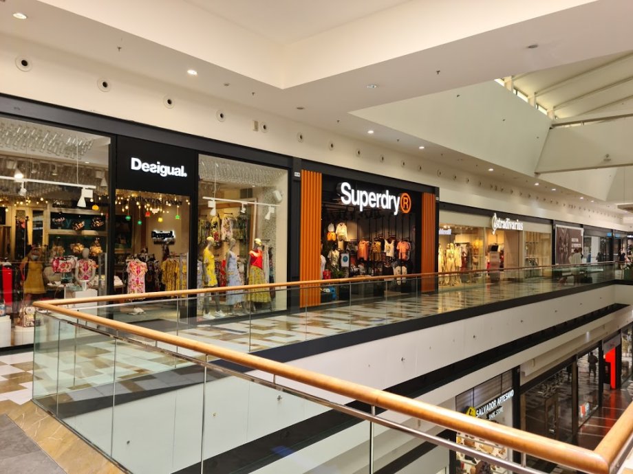 Centro Comercial Portal de la Marina - Foto 14