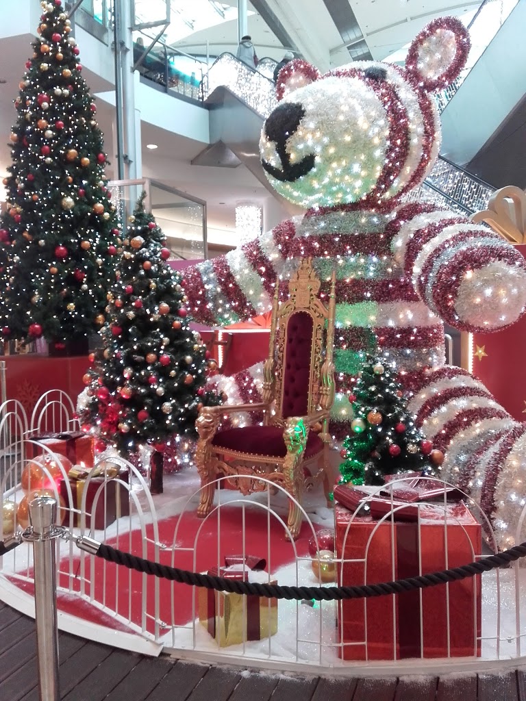 Centre Commercial Côté Seine 18