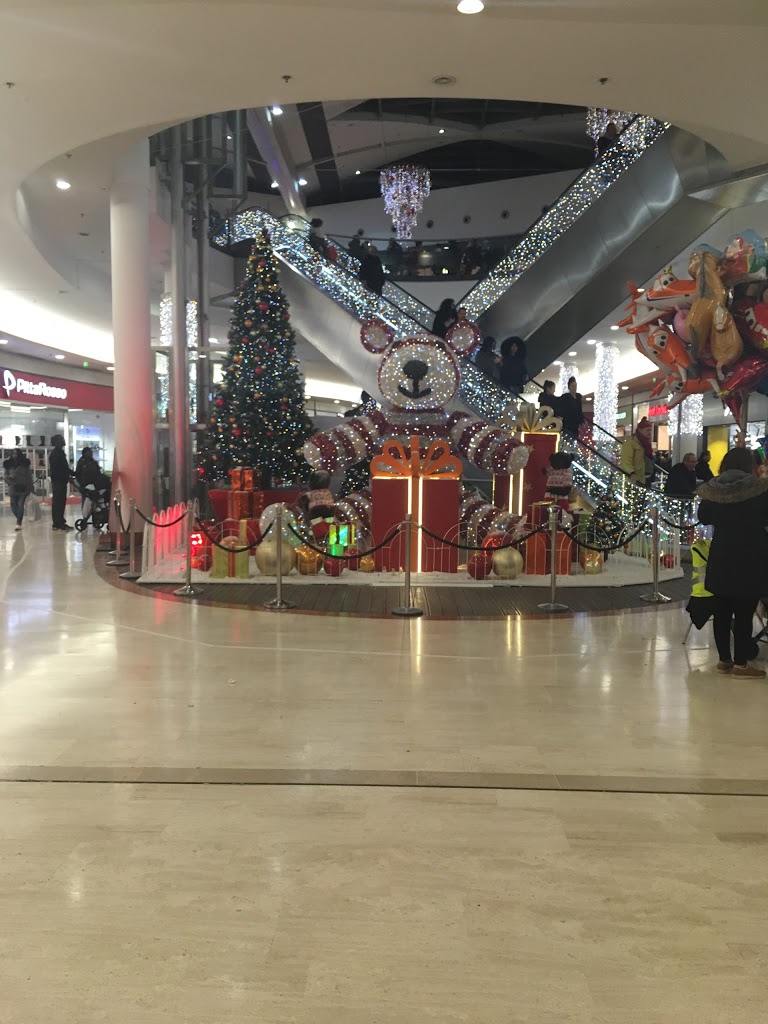 Centre Commercial Côté Seine 15