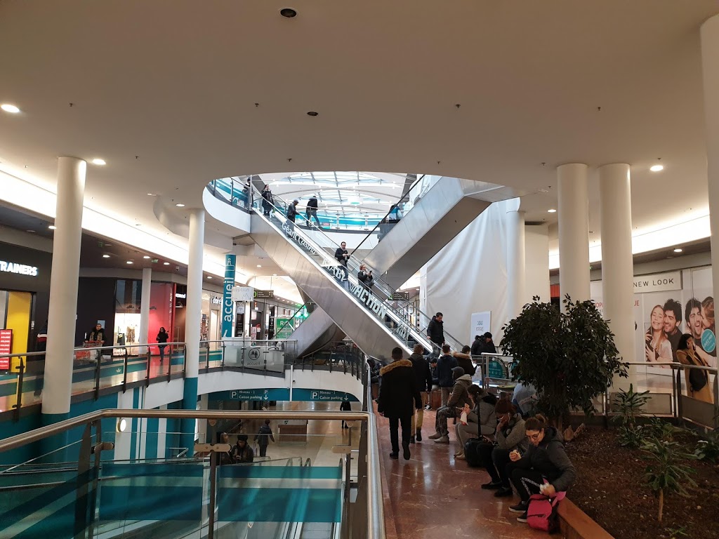 Centre Commercial Côté Seine 5