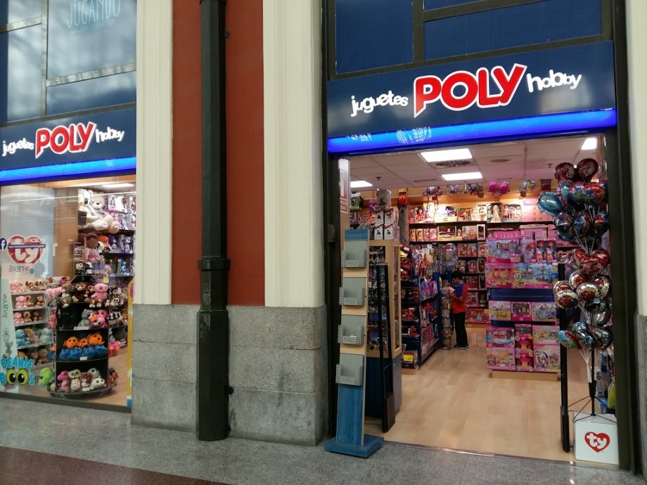 Poly Juguetes C.C. Príncipe Pío - Foto 4