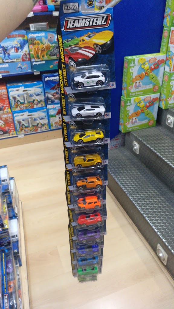 Poly Juguetes C.C. Príncipe Pío - Foto 1