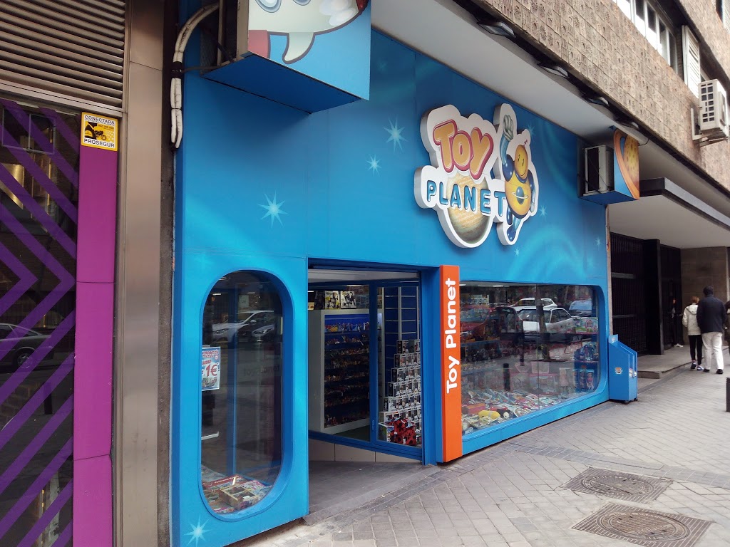 Toy Planet Madrid 3