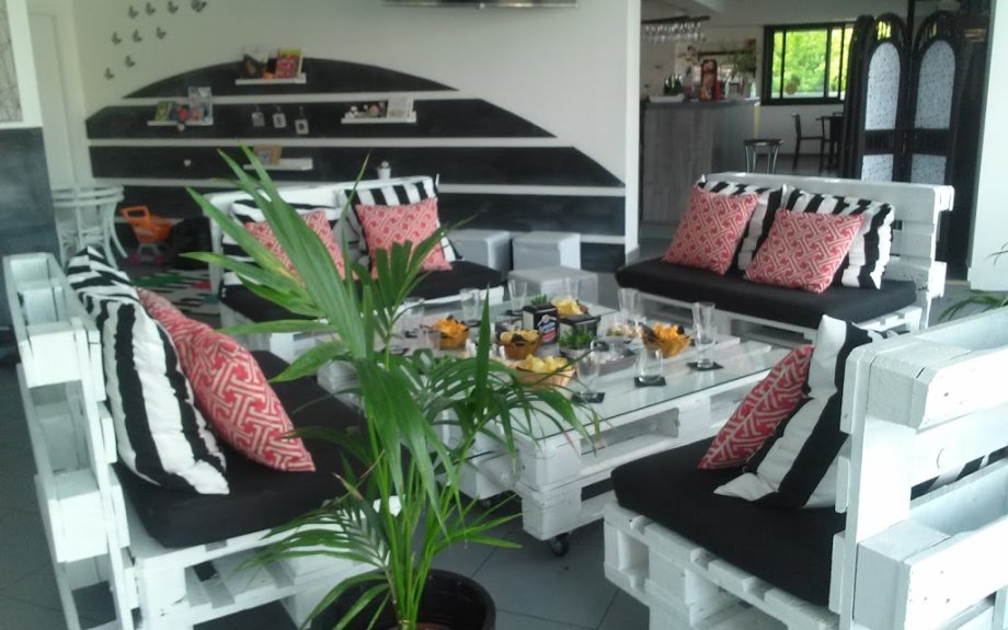 El Balcón Cafe Bar - Foto 2